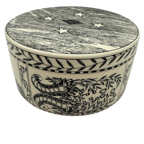 Wedgwood Collectors Society Scrimshaw Trinket Box Peabody Museum Sailor Ship - Picture 2 of 10